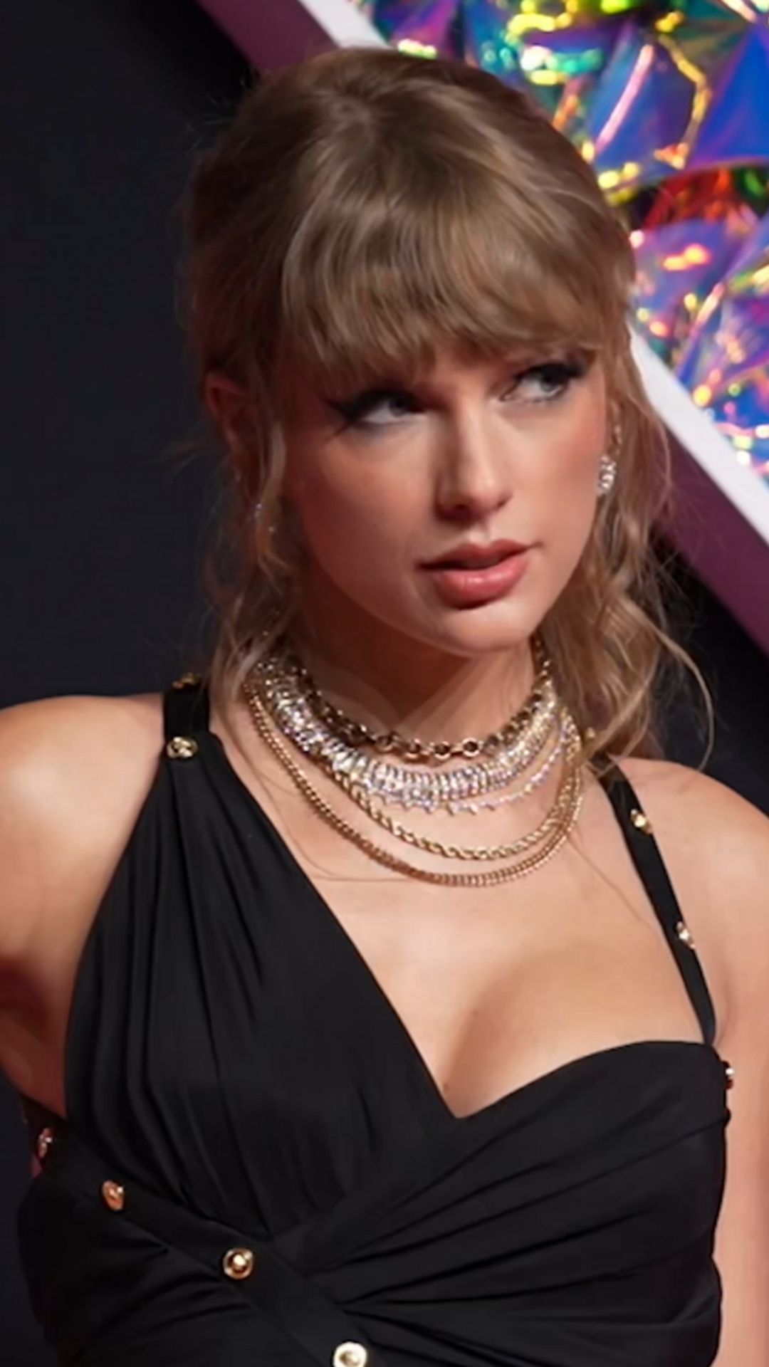 Taylor Swift Deepfake Alarm: White House and Microsoft Call for Action