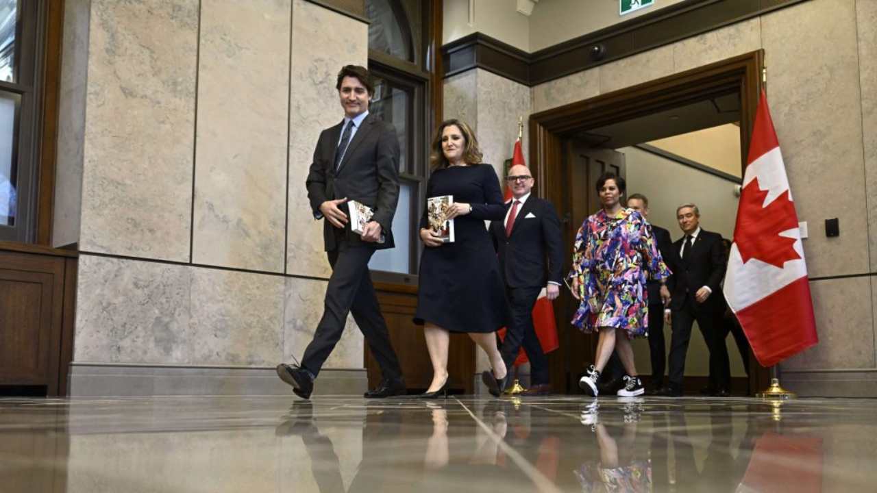 Justin Trudeau launches 'Halal Mortgage (Loan) (2)